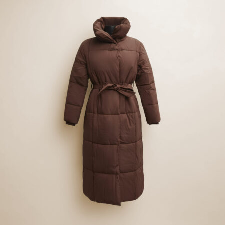Manteau long matelassé ceinturé
